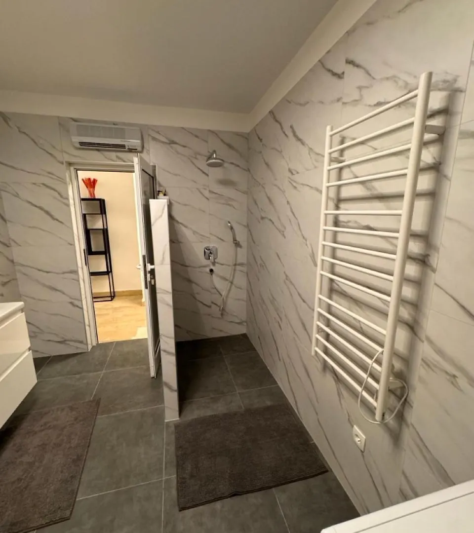 Villa Lazaric Apartment Adria Pula Croatia