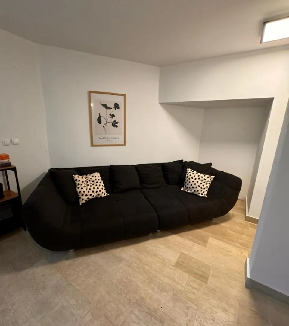 Villa Lazaric Apartment Adria Pula 0*,  Croatia